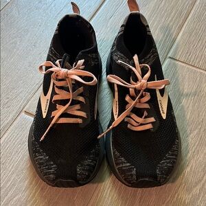 Brooks Black and Pink Running Shoes